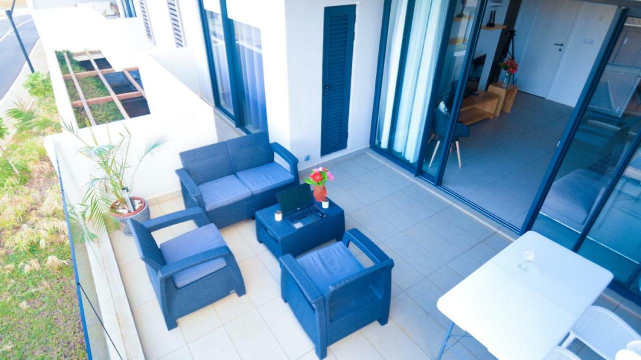 Azuri Resort -Sea View & Golf Luxury Apartment Roches Noires Exterior foto